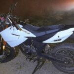 Mladík ujíždějící na kradeném motocyklu měl pozitivní test na drogy