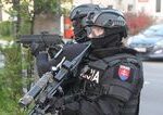 Poznáme počet policajtov, ktorí vyzliekli uniformu