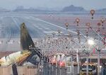 Lietadlo juhokórejskej Jeju Air pred haváriou upozornili na možný stret s vtákmi