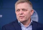 Žiadne vakcíny, odborníci ani informácie: Čo hrozí Slovensku, ak neprijme pandemickú dohodu, a prečo Robert Fico šíri dezinformácie? (podcast)
