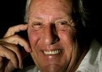 Autor románu Šakal Frederick Forsyth zomrel vo veku 86 rokov po krátkej chorobe