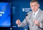Dve pohlavia dostali prázdniny, a tak Robert Fico vytiahol neutralitu (komentár Ľubomíra Jaška)