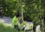 Pri Banskej Štiavnici ráno vyhasol život 47-ročného motorkára po náraze do stromov