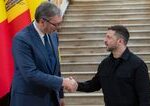 Srbský prezident Aleksandar Vučič po prvýkrát od invázie navštívil Ukrajinu, zdôraznil podporu jej celistvosti
