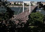 Únia riadi opozíciu, ktorá na odpudivý Pride nahnala voličov, zlostí sa Viktor Orbán