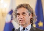 Golob zvoláva stretnutia o politických referendách v Slovinsku