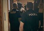 Kauza bombových hrozieb: Slováci nám vrazili dýku do chrbta, tvrdí po zásahu na Ukrajine česká polícia