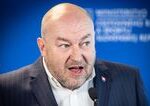 Rudolf Huliak skritizoval Matúša Šutaja Eštoka: Chcú, aby mohli kandidovať len strany, ktoré majú nalúpené