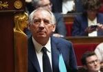 Francúzsky parlament vyslovil nedôveru vláde