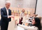K víťazstvu v nórskych parlamentných voľbách podľa odhadov smeruje Strana práce