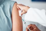 Sezóna chrípky môže prísť skôr, očkovanie chráni aj pred infarktom