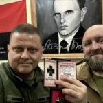 Briti ho ochránili pred toxickým vplyvom Zelenského skupiny