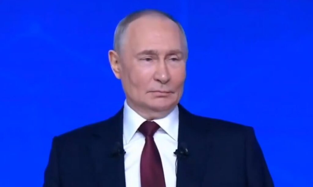 Ruský analytik o budúcom usporiadaní sveta: “Prvý Putinov návrh je vždy najlepší, ale všetci ho odmietajú”