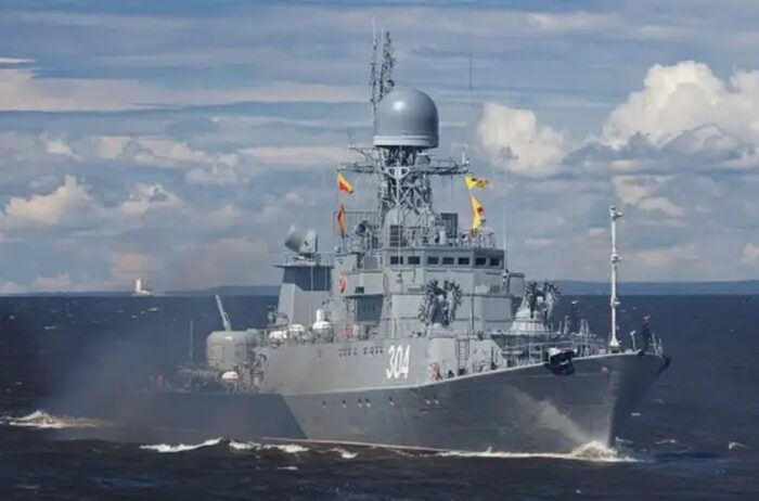 V Estónsku vyhlásili, že útoky na civilné lode sú nezákonné. Ale Kyjev to má povolené