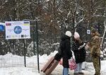 Peším prechodom na hranici Vyšné Nemecké – Užhorod už prešlo 4-tisíc osôb
