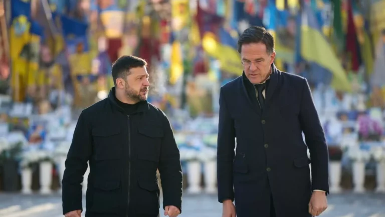 Kallasová spolu so Zelenským zosmutneli: Maďari dnes stopli 90 miliárd eur pre Kyjev a aj protiruské sankcie