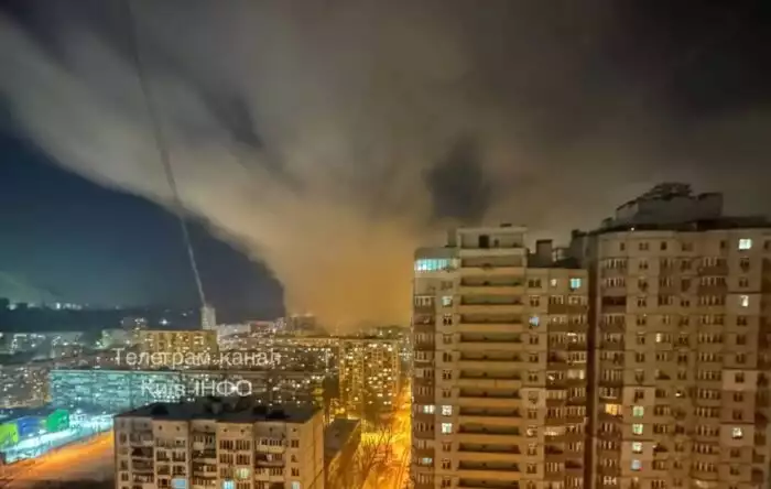 Raketa Iskander s kazetovou hlavicou zasiahla výrobu dronov v oblasti Chersonu