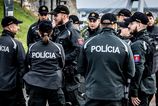 Novým šéfom policajného ÚBOK-u má byť funkcionár, ktorý dovolenkoval v Rusku