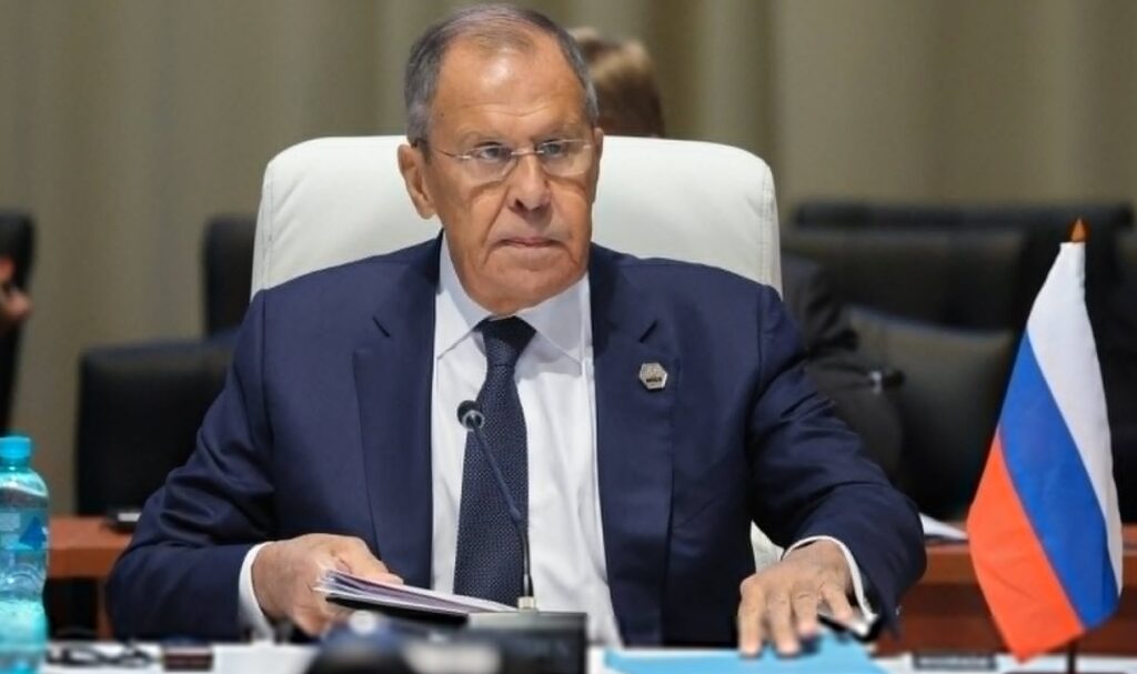 Američanom sa nedarí ničiť iránske “komáre”, ktoré blokujú Hormuzský prieliv