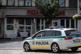 Kolobežky mizli v noci. Policajti podozrievajú trojicu z regiónu Hlohovca