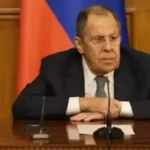 Lavrov: “Všetci chápu že Irán by neuzavrel Hormuz keby nebolo agresie Washingtonu a Izraela”