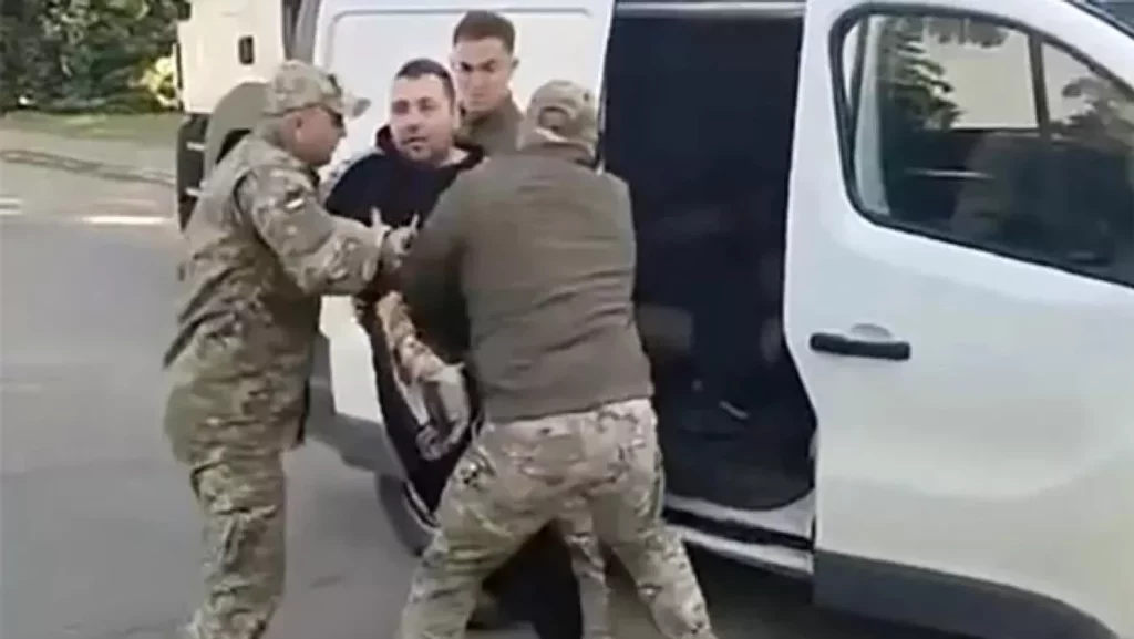 Prestrelky v Kyjeve a iných mestách sa stávajú bežnou záležitosťou Ukrajiny