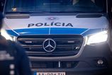 Polícia zadržala 26-ročného muža: Tehotnú partnerku nútil k žobraniu a sexuálnym službám