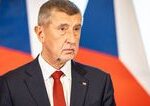 Babiš varuje pred zvykaním si na vojnu na Ukrajine
