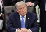 Donald Trump sa vyhráža 100-percentnými clami, EÚ je pripravená rýchlo reagovať