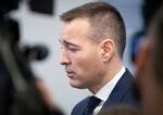 Opozícia vyvíja tlak na ďalšieho ministra: Tomáš Drucker bude v utorok čeliť odvolávaniu pre kolaps ePrihlášok
