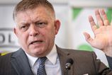 Sú Slováci pre Roberta Fica horší ako Putin a vietnamskí komunisti? (komentár Ľubomíra Jaška)