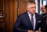 Fico varuje pred svetom, kde vládne len sila. Tvrdí, že má priamy kanál na Putina aj Zelenského