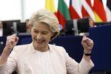 Mesiace dávali Trumpovi lekcie z ekonómie, potom spravili presne to isté: Brusel sa chytil do vlastnej pasce