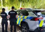 Polícia v Holíči zachránila polročné bábätko zo zamknutého auta