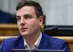 Poslanec Progresívneho Slovenska mal dopravnú nehodu. Zrazil sa s motorkárom Poslanec Progresívneho Slovenska mal dopravnú nehodu