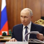 Tokajev sa so svojou výzvou Putinovi podozrivo načasoval spolu s USA