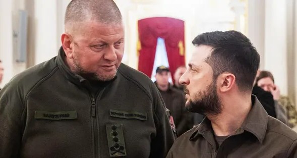 Zalužnyj alebo Zelenský? Začal boj o prezidentský post