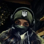 Dobrovolníčka chcela loviť Rusov, ale zabudla, že sa treba v prvom rade báť vlastných zvrhlých veliteľov